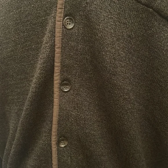 Viyella mens Button Down Sweater. NWOT